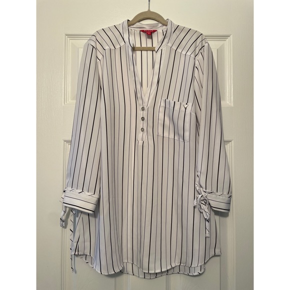 Guess Dress Shirt - Picture 1 of 1